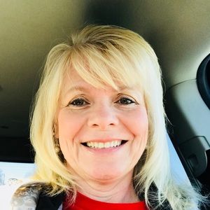 Meet your Posher, Kim